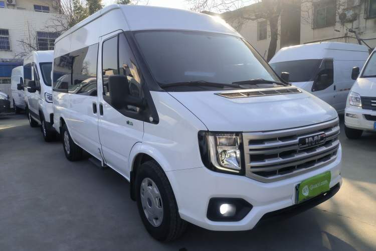 Used JMC Fushun 2023 2.0T Automatic Mid-axle Mid-roof Business-Class 9-Seater Exterior 2