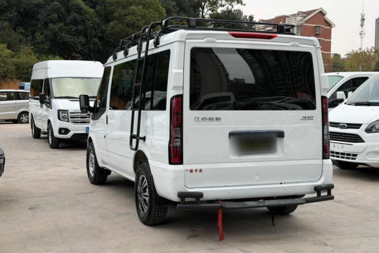 Used JMC Fushun 2023 2.0T Automatic Short-Wheelbase Low-Roof Commercial & Multi-Purpose Passenger Vehicle 6 Seats with Lift-Up Tailgate Exterior 3