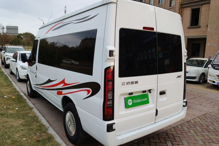 Used JMC Fushun 2023 2.0T Automatic Mid-Range Mid-Roof Commercial Multi-Purpose 6-Seater Passenger Vehicle Exterior 3