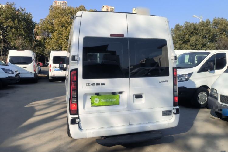 Used JMC Fushun 2023 2.0T Automatic Mid-axle Mid-roof Business-Class 9-Seater Exterior 4