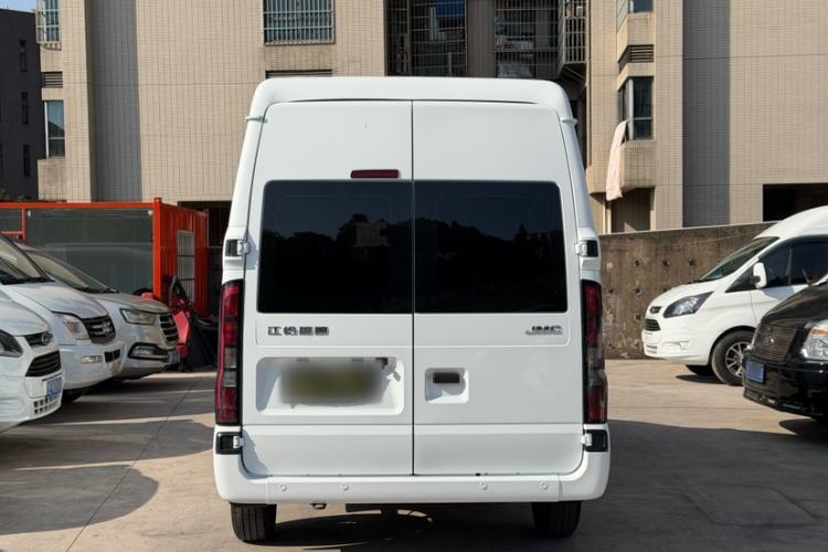 Used JMC Fushun 2023 2.0T Manual Mid-Roof Mid-Height Passenger Version Business-Class 9-Seater (Non-Commercial) Exterior 4