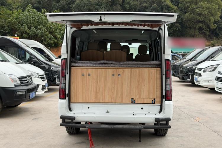 Used JMC Fushun 2023 2.0T Automatic Short-Wheelbase Low-Roof Commercial & Multi-Purpose Passenger Vehicle 6 Seats with Lift-Up Tailgate Exterior 5