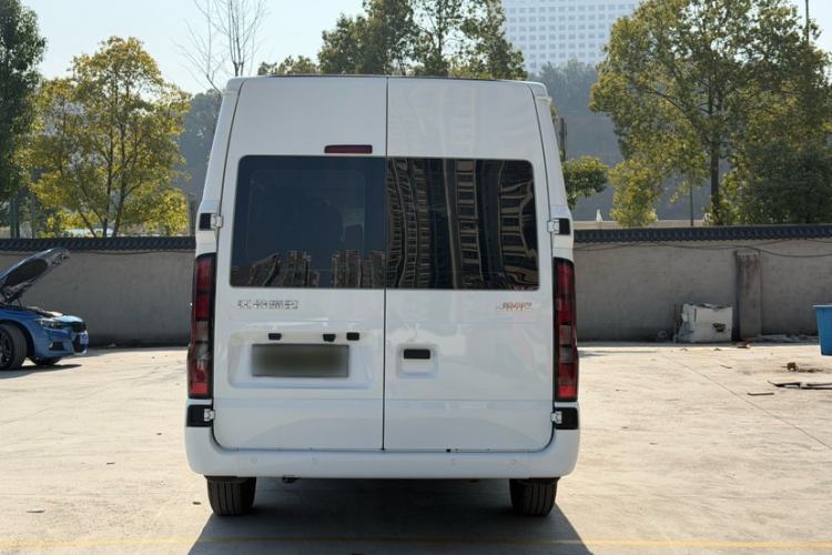 Used JMC Fushun 2023 2.0T Manual Mid-axle Mid-roof Business-Class 9-Seater (Non-Commercial) Exterior 5