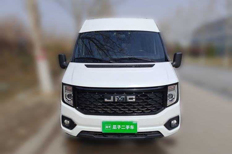 Used JMC Fushun 2023 2.0T Manual Short-Wheelbase Mid-Height Commercial Multi-Purpose 5-Seater Passenger Vehicle Front