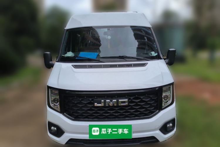 Used JMC Fushun 2023 2.0T Manual Short-Wheelbase Mid-Top Commercial Multi-Purpose 6-Seater Passenger Vehicle Front