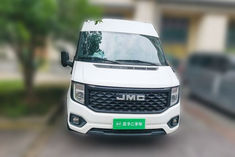 Used JMC Fushun 2023 2.0T Manual Short-Wheelbase Mid-Height Commercial Multi-Purpose 5-Seater Passenger Vehicle Front