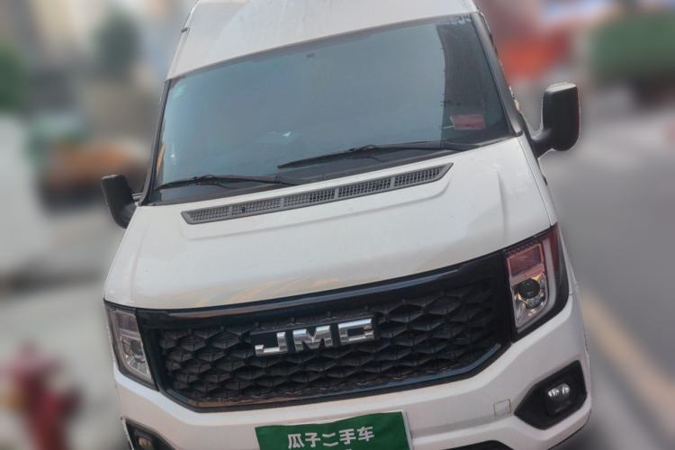 Used JMC Fushun 2023 2.0T Automatic Mid-Range Mid-Roof Commercial Multi-Purpose 7-Seater Passenger Vehicle Front