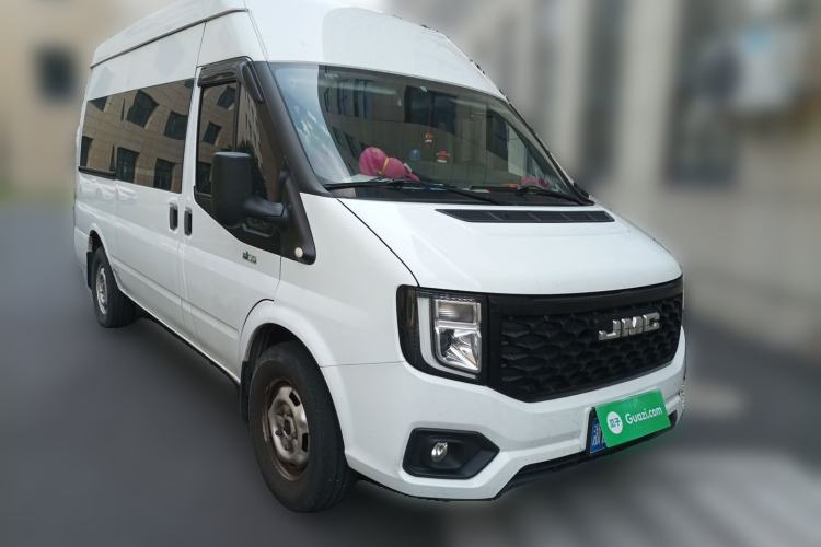 Used JMC Fushun 2023 2.0T Automatic Mid-Range High-Roof Commercial Multi-Purpose Passenger Vehicle with 6 Seats Front Right 45 Deg