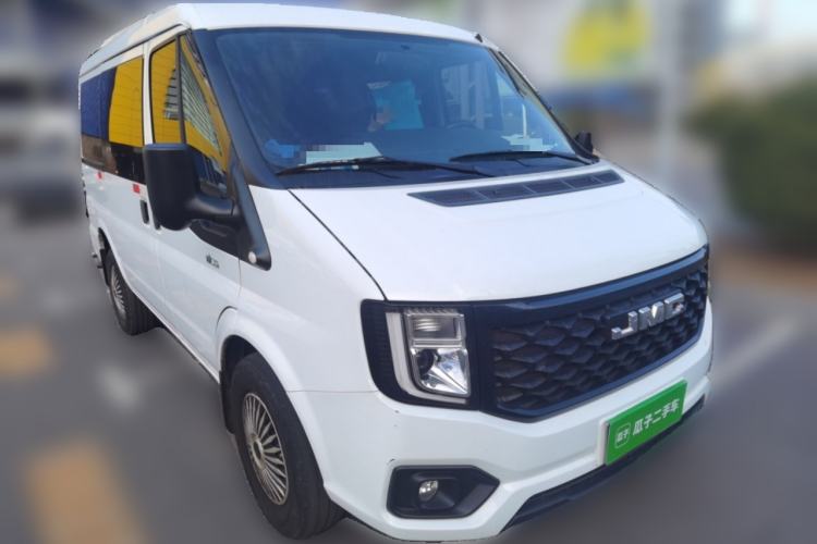 Used JMC Fushun 2023 2.0T Manual Short-Wheelbase Low-Roof Commercial Van 2/3 Seats with Lift-Up Tailgate Front Right 45 Deg
