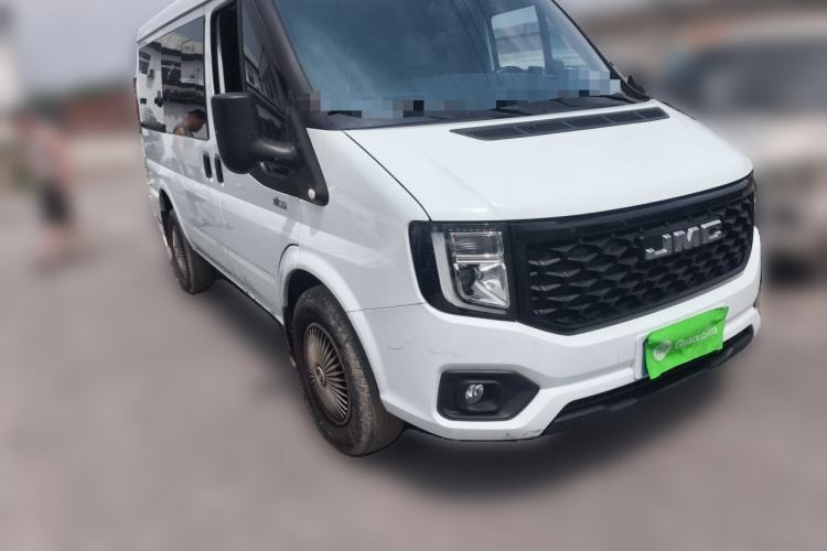 Used JMC Fushun 2023 2.0T Automatic Short-Wheelbase Low-Roof Commercial & Multi-Purpose Passenger Vehicle 6 Seats with Lift-Up Tailgate Front Right 45 Deg