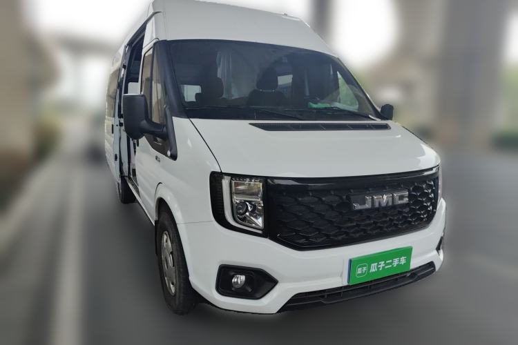 Used JMC Fushun 2023 2.0T Automatic Mid-Range High-Roof Commercial Multi-Purpose 7-Seater Passenger Vehicle Front Right 45 Deg
