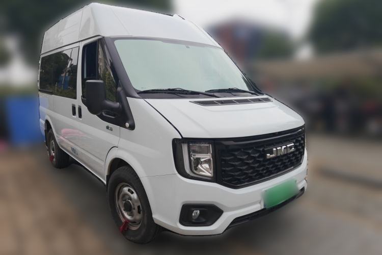 Used JMC Fushun 2023 2.0T Automatic Short-Wheelbase Mid-to-High Roof Commercial & Multi-Purpose Passenger Vehicle 6 Seats Front Right 45 Deg