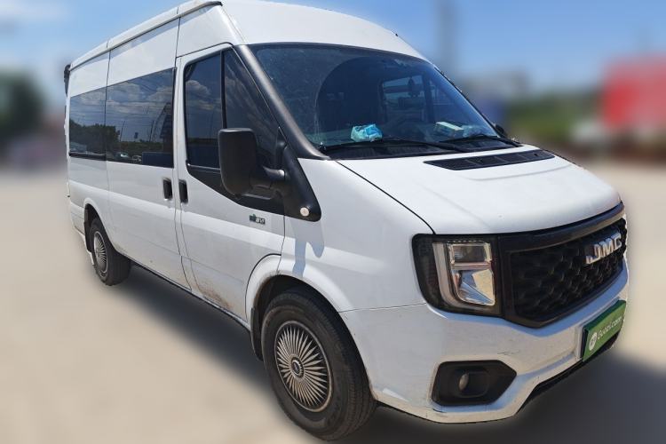 Used JMC Fushun 2023 2.0T Automatic Mid-Range Mid-Roof Commercial Multi-Purpose 7-Seater Passenger Vehicle Front Right 45 Deg