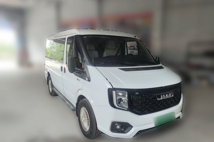 Used JMC Fushun 2023 2.0T Automatic Short-Wheelbase Low-Roof Commercial & Multi-Purpose Passenger Vehicle 6-Seater with Dual-Opening Tailgate Front Right 45 Deg