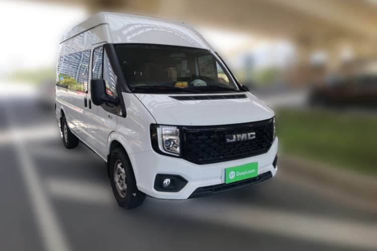 Used JMC Fushun 2023 2.0T Automatic Mid-Range High-Roof Commercial Multi-Purpose 7-Seater Passenger Vehicle Front Right 45 Deg