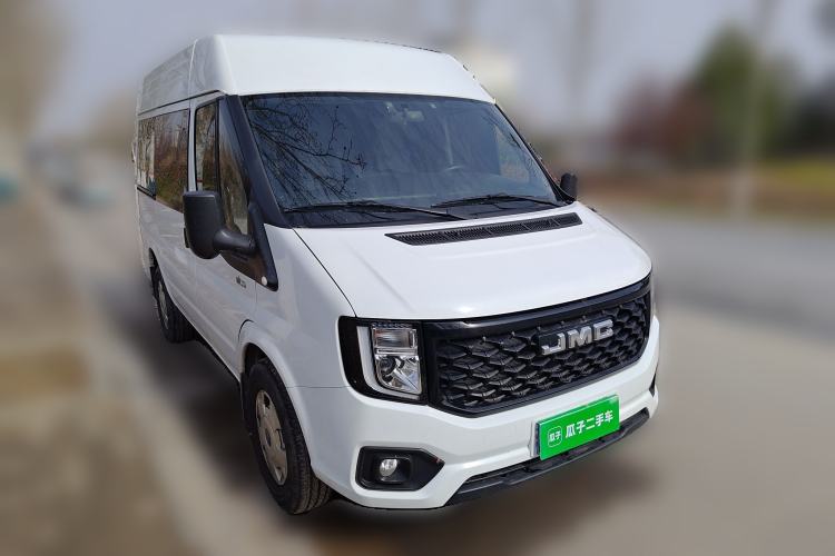 Used JMC Fushun 2023 2.0T Manual Short-Wheelbase Mid-Height Commercial Multi-Purpose 5-Seater Passenger Vehicle Front Right 45 Deg