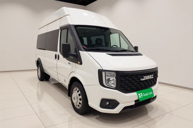 Used JMC Fushun 2023 2.0T Manual Diesel Long-Wheelbase High-Roof Business Van with Dual Rear Tires 6–9 Seats Front Right 45 Deg