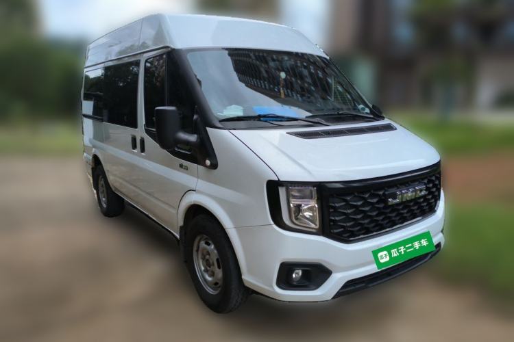 Used JMC Fushun 2023 2.0T Manual Short-Wheelbase Mid-Top Commercial Multi-Purpose 6-Seater Passenger Vehicle Front Right 45 Deg