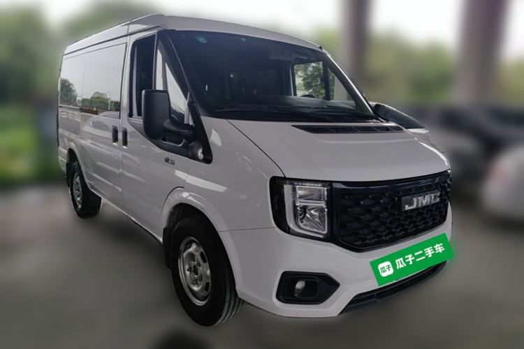 Used JMC Fushun 2023 2.0T Manual Short-Wheelbase Low-Roof Commercial Multi-Purpose Passenger Vehicle 6 Seats with Dual-Opening Tailgate Front Right 45 Deg