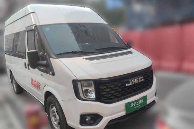 Used JMC Fushun 2023 2.0T Automatic Mid-Range Mid-Roof Commercial Multi-Purpose 7-Seater Passenger Vehicle Front Right 45 Deg