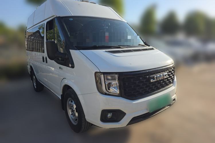 Used JMC Fushun 2023 2.0T Manual Short Wheelbase Mid-Height Passenger Version Business-Class 7-Seater (Non-Commercial) Front Right 45 Deg