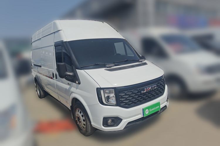 Used JMC Fushun 2023 2.0T Automatic Long-Wheelbase Mid-to-High Roof Commercial Van-Type Transport Vehicle – 2/3 Seats Front Right 45 Deg
