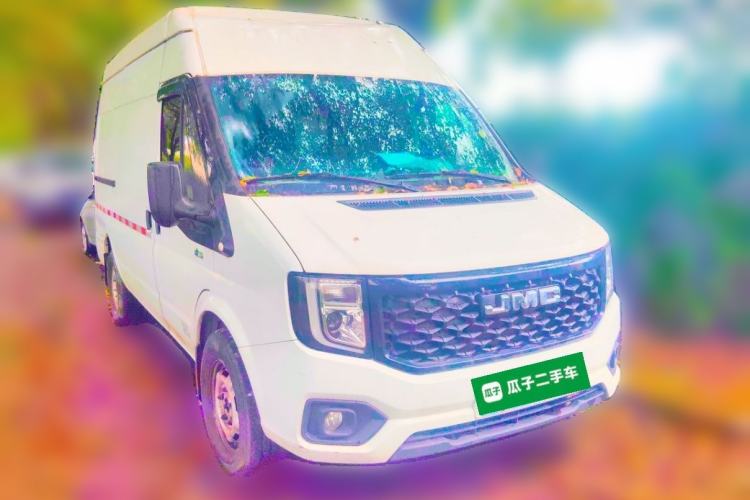 Used JMC Fushun 2023 2.0T Manual Mid-Drive Mid-Roof Commercial Van Transporter 2/3 Seats Front Right 45 Deg