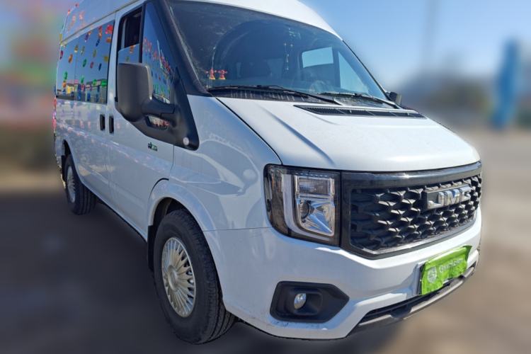 Used JMC Fushun 2023 2.0T Manual Short-Wheelbase Mid-Height Commercial Multi-Purpose 5-Seater Passenger Vehicle Front Right 45 Deg