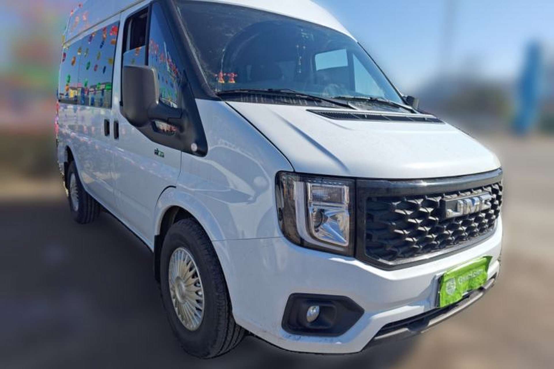 Used JMC Fushun 2023 2.0T Manual Short-Wheelbase Mid-Height Commercial Multi-Purpose 5-Seater Passenger Vehicle Front Right 45 Deg
