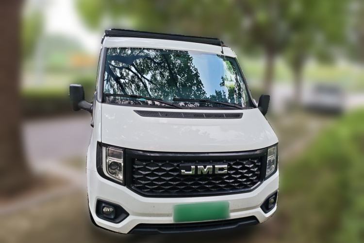 Used JMC Fushun 2023 2.0T Manual Short-Wheelbase Low-Roof Commercial Multi-Purpose Passenger Vehicle 6 Seats with Dual-Opening Tailgate Front