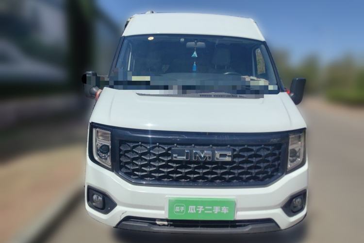 Used JMC Fushun 2023 2.0T Manual Mid-Drive Mid-Roof Commercial Multi-Purpose 7-Seater Passenger Vehicle Front