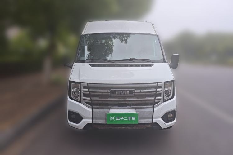 Used JMC Fushun 2023 2.0T Automatic Mid-Roof Business Class 9 (Non-Commercial) Front
