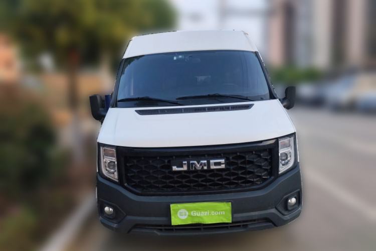 Used JMC Fushun 2023 2.0T Manual Mid-Drive Mid-Roof Commercial Multi-Purpose 7-Seater Passenger Vehicle Front