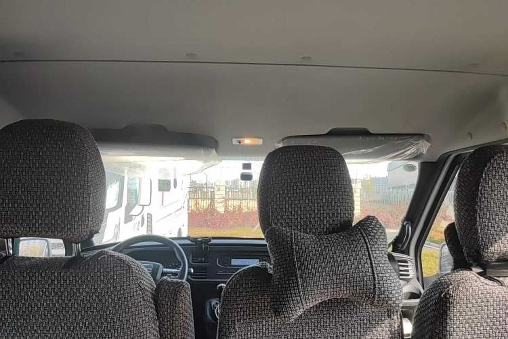 Used JMC Fushun 2023 2.0T Manual Short-Wheelbase Low-Roof Commercial Multi-Purpose Passenger Vehicle 6 Seats with Dual-Opening Tailgate Headliner