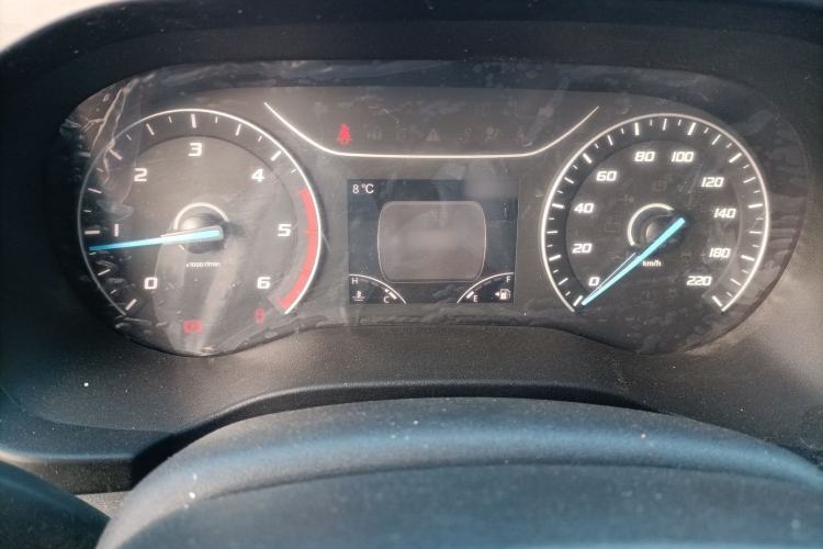 Used JMC Fushun 2023 2.0T Manual Short-Wheelbase Mid-Top Commercial Multi-Purpose 6-Seater Passenger Vehicle Instrument Cluster