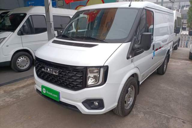Used JMC Fushun 2023 2.0T Manual Short-Wheelbase Low-Roof Commercial Van 2/3 Seats with Lift-Up Tailgate