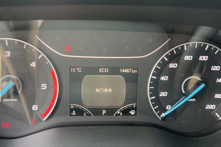 Used JMC Fushun 2023 2.0T Automatic Mid-Roof Business Class 9 (Non-Commercial) Odometer Close Up