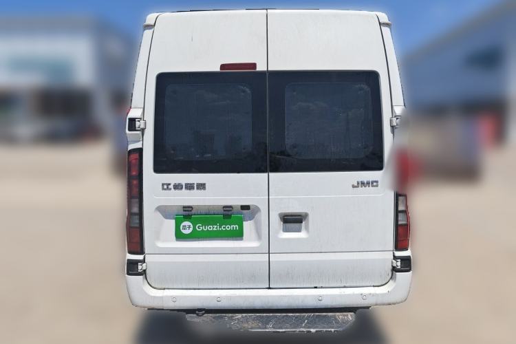 Used JMC Fushun 2023 2.0T Automatic Mid-Range Mid-Roof Commercial Multi-Purpose 7-Seater Passenger Vehicle Rear