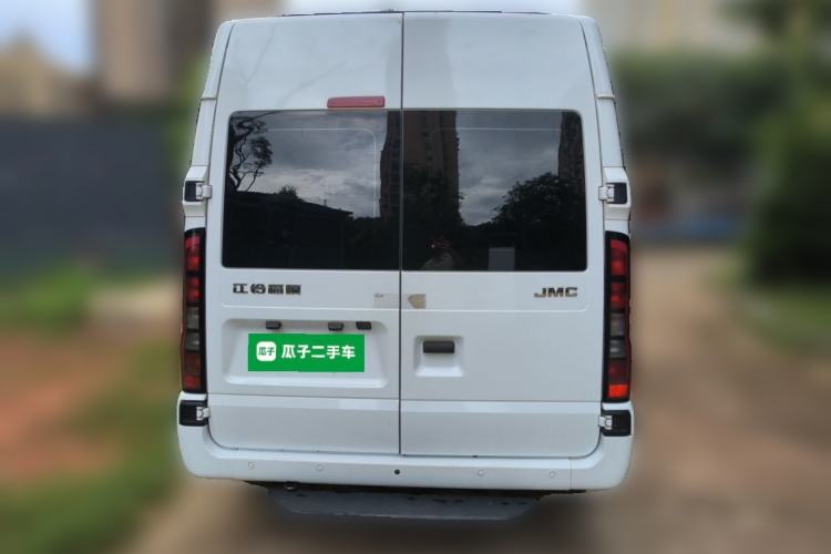 Used JMC Fushun 2023 2.0T Manual Short-Wheelbase Mid-Top Commercial Multi-Purpose 6-Seater Passenger Vehicle Rear