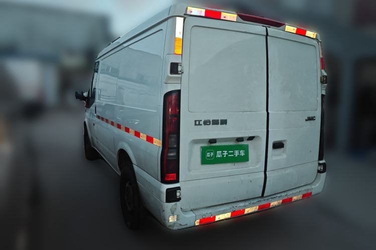 Used JMC Fushun 2023 2.0T Manual Short-Wheelbase Low-Roof Commercial Van 2/3 Seats with Dual-Swing Tailgate Rear Left 45 Deg