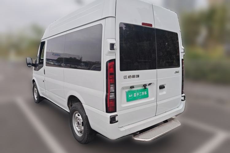 Used JMC Fushun 2023 2.0T Automatic Short-Wheelbase Mid-Height Commercial Multi-Purpose Passenger Vehicle 5 Seats Rear Left 45 Deg