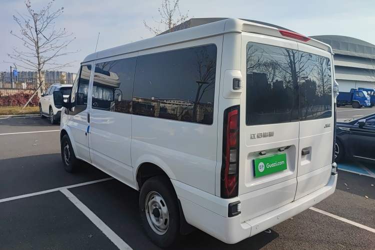 Used JMC Fushun 2023 2.0T Manual Short-Wheelbase Low-Roof Commercial Multi-Purpose Passenger Vehicle 6 Seats with Dual-Opening Tailgate Rear Left 45 Deg