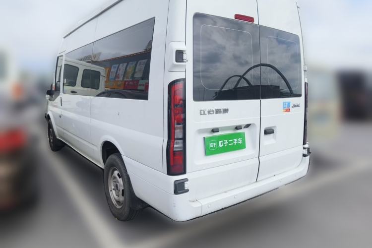 Used JMC Fushun 2023 2.0T Manual Mid-axle Mid-roof Commercial Multi-purpose 6-Seater Passenger Vehicle Rear Left 45 Deg