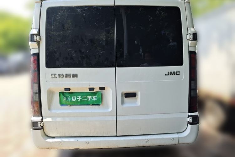 Used JMC Fushun 2023 2.0T Automatic Short-Wheelbase Low-Roof Commercial & Multi-Purpose Passenger Vehicle 6-Seater with Dual-Opening Tailgate Rear