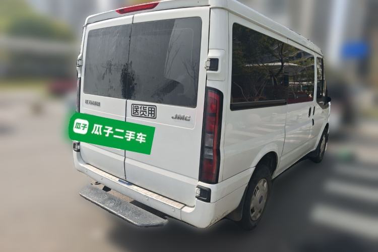 Used JMC Fushun 2023 2.0T Manual Short-Wheelbase Low-Roof Commercial Multi-Purpose Passenger Vehicle 6 Seats with Dual-Opening Tailgate Rear Right 45 Deg