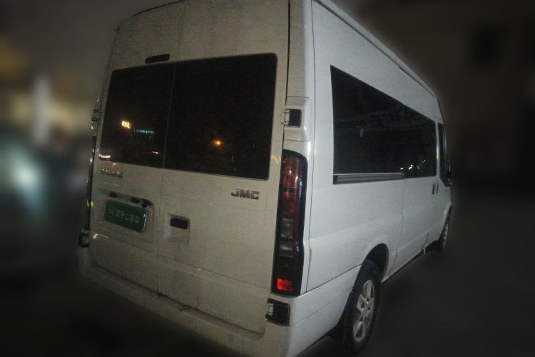 Used JMC Fushun 2023 2.0T Manual Mid-axle Mid-roof Business-Class 9-Seater (Non-Commercial) Rear Right 45 Deg