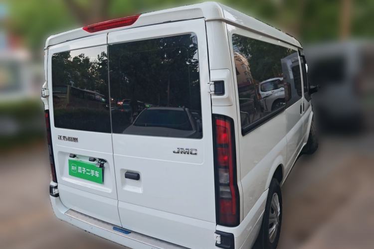 Used JMC Fushun 2023 2.0T Manual Short-Wheelbase Low-Roof Commercial Multi-Purpose Passenger Vehicle 6 Seats with Dual-Opening Tailgate Rear Right 45 Deg