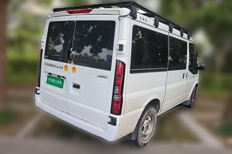 Used JMC Fushun 2023 2.0T Manual Short-Wheelbase Low-Roof Commercial Multi-Purpose Passenger Vehicle 6 Seats with Dual-Opening Tailgate Rear Right 45 Deg
