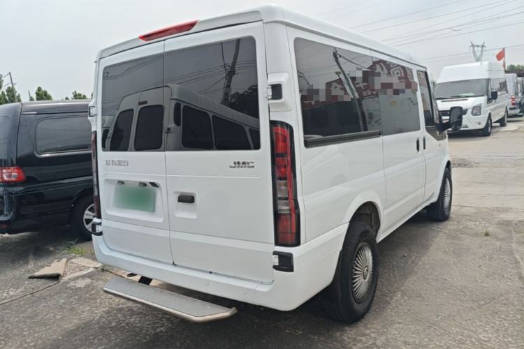 Used JMC Fushun 2023 2.0T Automatic Short-Wheelbase Low-Roof Commercial & Multi-Purpose Passenger Vehicle 6-Seater with Dual-Opening Tailgate Rear Right 45 Deg