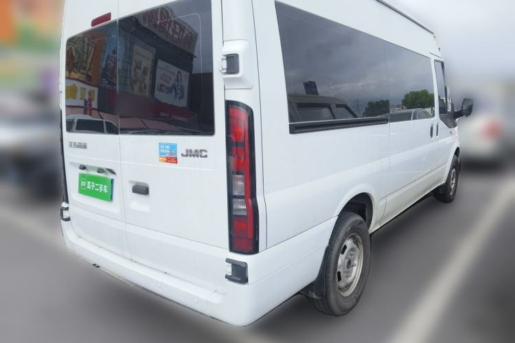 Used JMC Fushun 2023 2.0T Manual Mid-axle Mid-roof Commercial Multi-purpose 6-Seater Passenger Vehicle Rear Right 45 Deg